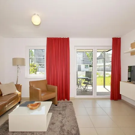 Apartment Strandnahe Rex Rugia: Beachfront With Access *