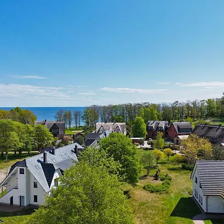 Strandnahe Mit Terrasse, Gratis Nutzung Vom Ahoi Erlebnisbad Und Sauna In Sellin - Rex Rugia 14-3 *